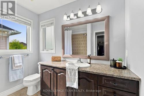216 Sorento Street, Ottawa, ON 