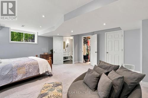 216 Sorento Street, Ottawa, ON 