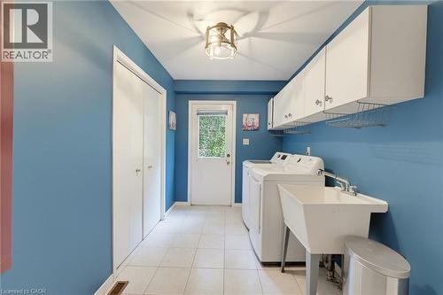 28 Seymour Drive, Ancaster, ON 
