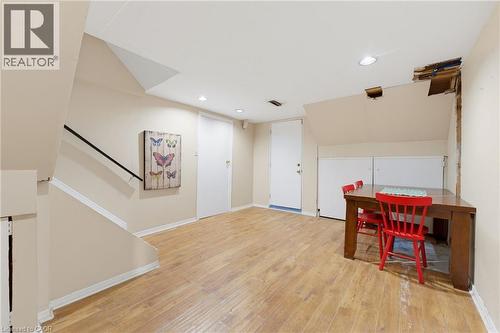 28 Seymour Drive, Ancaster, ON 