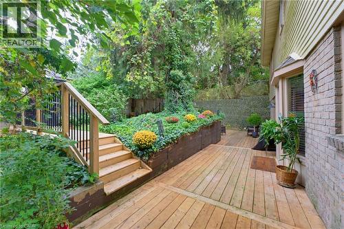 28 Seymour Drive, Ancaster, ON 