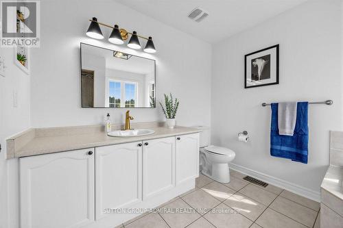 12 Sherrington Drive W, Scugog, ON 