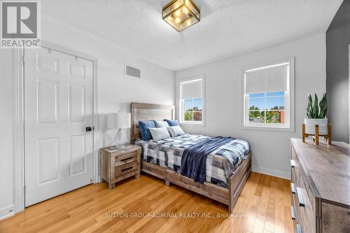 12 Sherrington Drive W, Scugog, ON 