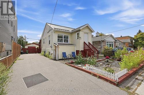 92 Jolliet Avenue, Ottawa, ON 