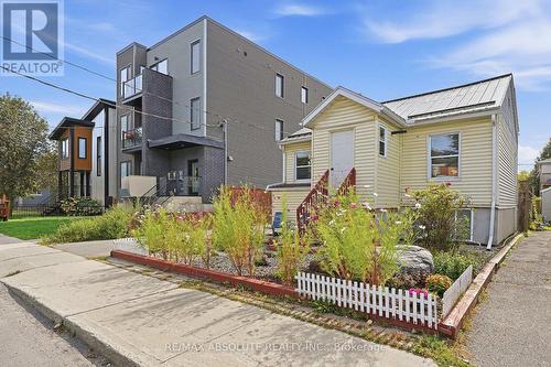 92 Jolliet Avenue, Ottawa, ON 