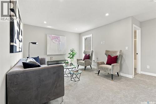 266 Kostiuk Crescent, Saskatoon, SK 