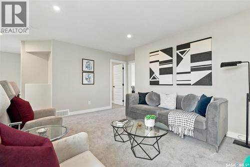 266 Kostiuk Crescent, Saskatoon, SK 