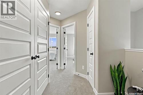 266 Kostiuk Crescent, Saskatoon, SK 