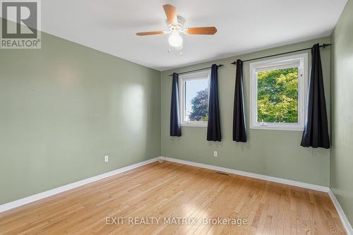 1886 Chaine Court, Ottawa, ON 