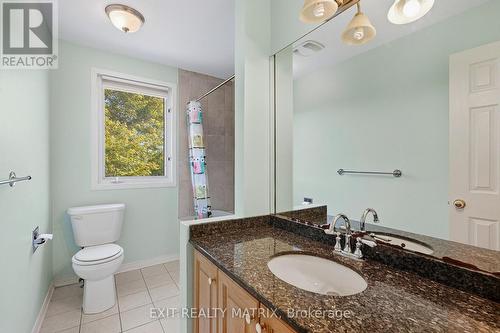 1886 Chaine Court, Ottawa, ON 