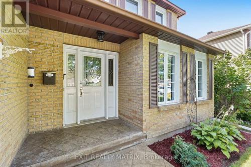 1886 Chaine Court, Ottawa, ON 