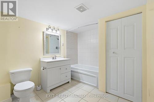 1886 Chaine Court, Ottawa, ON 