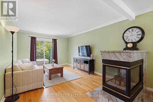 1886 Chaine Court, Ottawa, ON 