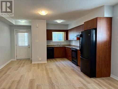 8C - 50 HOWE DRIVE , Kitchener, Ontario N2E 0A3 2
