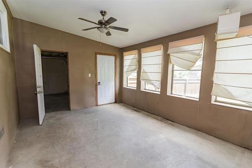 135 8Th Street Nw, Carman, MB 