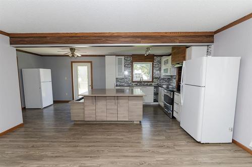135 8Th Street Nw, Carman, MB 