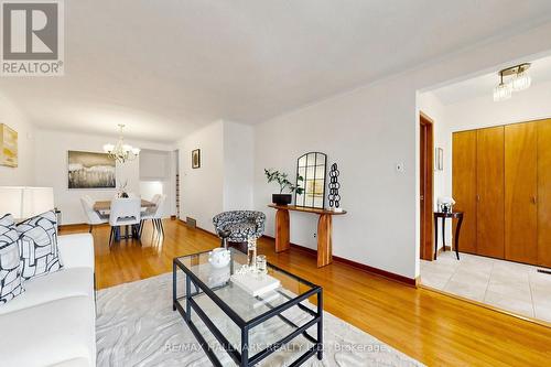 205 Vauxhall Drive, Toronto, ON 
