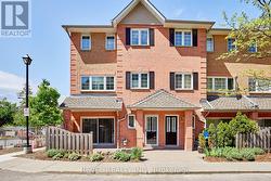 411 - 1400 THE ESPLANADE N Pickering, ON L1V 6V2