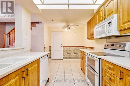 411 - 1400 The Esplanade N, Pickering, ON 