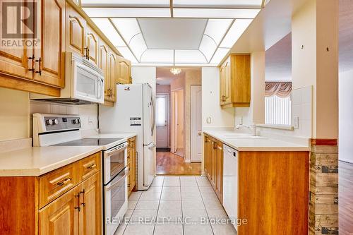 411 - 1400 The Esplanade N, Pickering, ON 