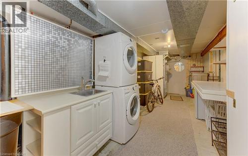 31 Grosbeak Road, Elmira, ON 