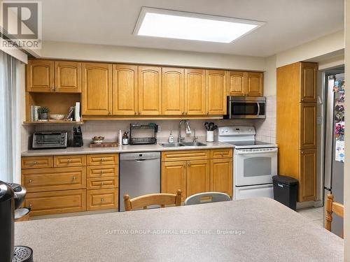 168 Mabley Crescent, Vaughan, ON 