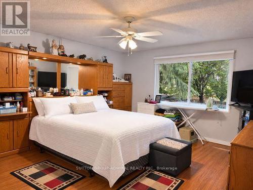 168 Mabley Crescent, Vaughan, ON 
