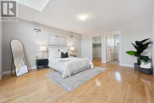 235 Deerpath Drive, Guelph (Willow West/Sugarbush/West Acres), ON 