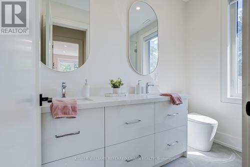 5 Bradbury Crescent, Toronto, ON 