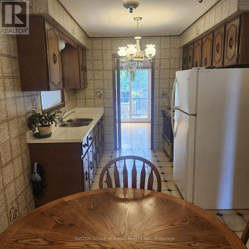 194 Beta Street, Toronto, ON 