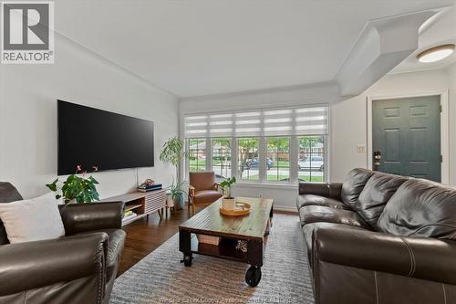 3425 Roxborough Boulevard, Windsor, ON 