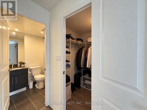 706 - 400 Adelaide Street E, Toronto, ON 