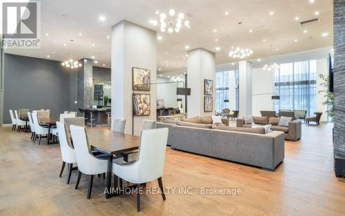 706 - 400 Adelaide Street E, Toronto, ON 