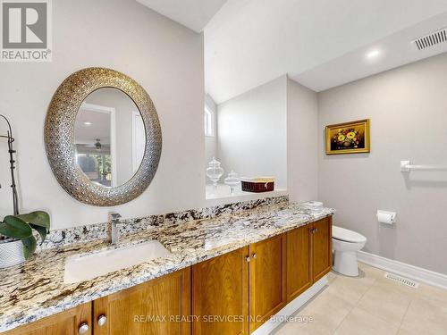 Third-level 3-piece ensuite - 127 Russell Jarvis Drive, Markham, ON 