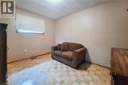 137 East 16Th Street, Hamilton, ON 