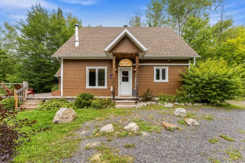 Front of Structure - 1905 Rue Chapais, Chertsey, QC 