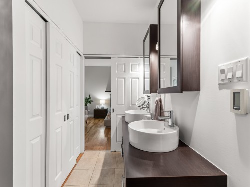 Salle de bains attenante à la CCP - 44 Imp. De La Roche, Shefford, QC 