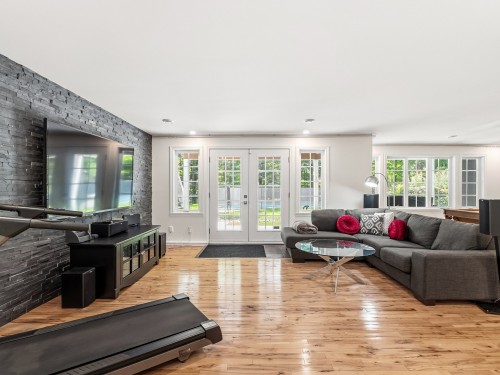 Salle familiale - 44 Imp. De La Roche, Shefford, QC 
