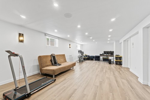 Salle familiale - 122 57E Avenue, Saint-Eustache, QC 