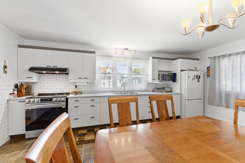 Cuisine - 122 57E Avenue, Saint-Eustache, QC 