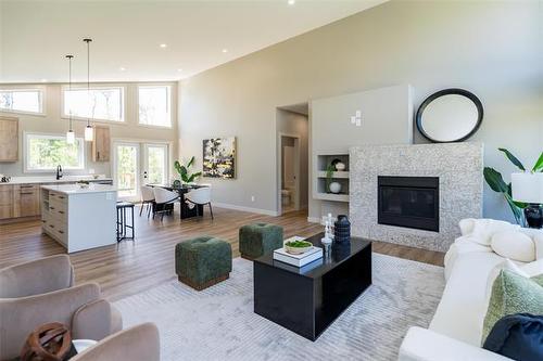 51 Everwood Cr, Matlock, MB 