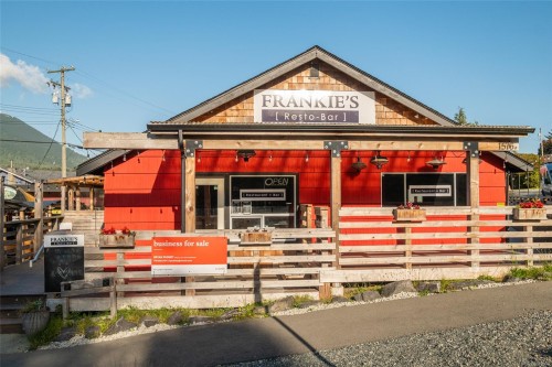1576B Imperial Lane, Ucluelet, BC 