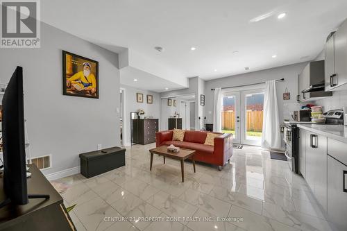 187 Forest Creek Drive, Kitchener, ON 