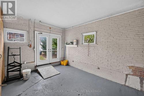 74 Wiley Street, St. Catharines (Downtown), ON 