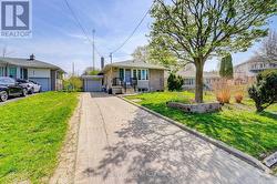 466 PALISER CRESCENT S Richmond Hill, ON L4C 1S4