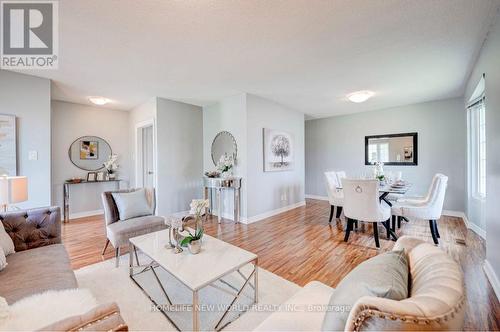 466 Paliser Crescent S, Richmond Hill, ON 