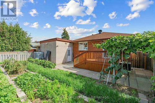 8 Amethyst Road, Toronto, ON 