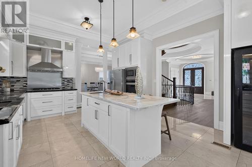 128 Garden Avenue, Richmond Hill, ON 
