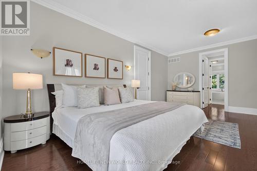 128 Garden Avenue, Richmond Hill, ON 