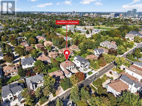 128 Garden Avenue, Richmond Hill, ON 